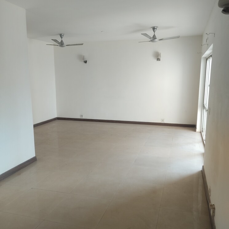 Room, puri-pranayam 3 Bedroom 1857 Sq.Ft. Apartment In Sector 82 Faridabad 7080743