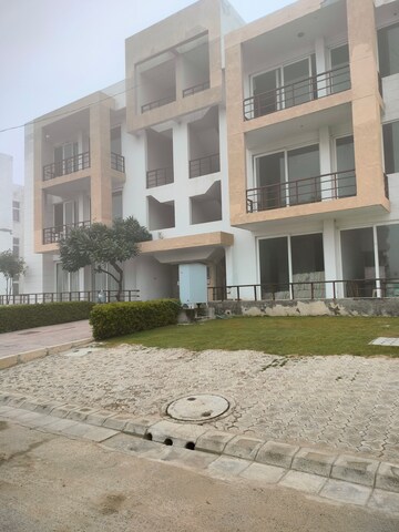 3.5 BHK Builder Floor – Exterior View View at Sector 35 - for Sale