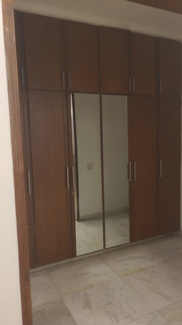 Building Lobby in 3 BHK Apartment at DLF Regal Gardens, Sector 90 – for Sale