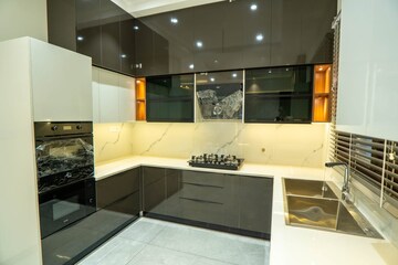 Kitchen in 4 BHK Villa at Patiala Road – for Sale