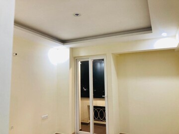 Room in 3 BHK Apartment at Rajpur Road – for Sale