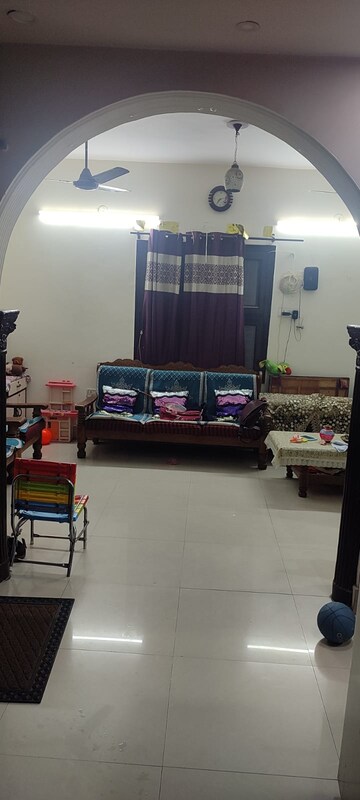 Furnished Amenities in 2 BHK Apartment at Vasundhara Enclave – for Sale