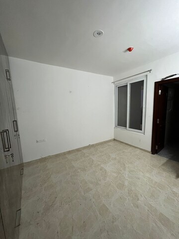 Room in 2 BHK Apartment at Sector 86 – for Sale