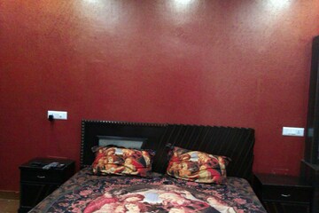 Bedroom in 2 BHK Apartment at BPTP Princess Park, Sector 86 – for Sale