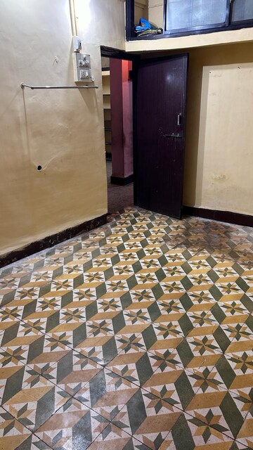Room in Studio Apartment at Dombivli West – for Sale