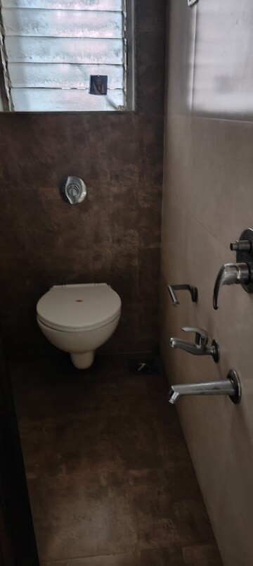 Bathroom in 2 BHK Apartment at Fenkin Belleza, Kasarvadavali – for Sale