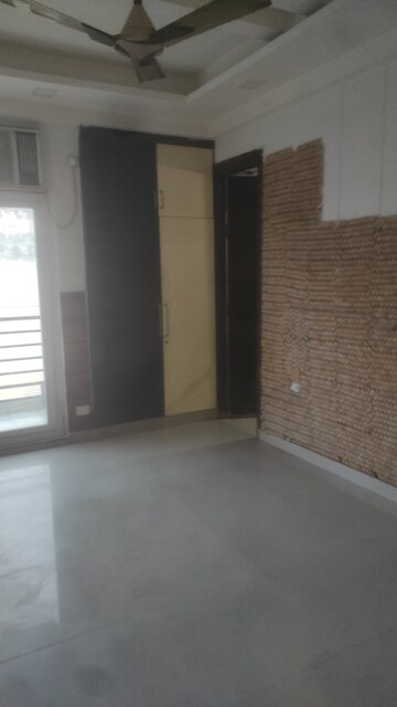 Furnished Amenities in 3 BHK Apartment at Sarvottam KSN Coziome, Vasundhara Sector 3 – for Sale