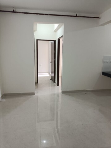 Room in 2 BHK Apartment at Signature Global The Roselia, Sector 95a – for Sale
