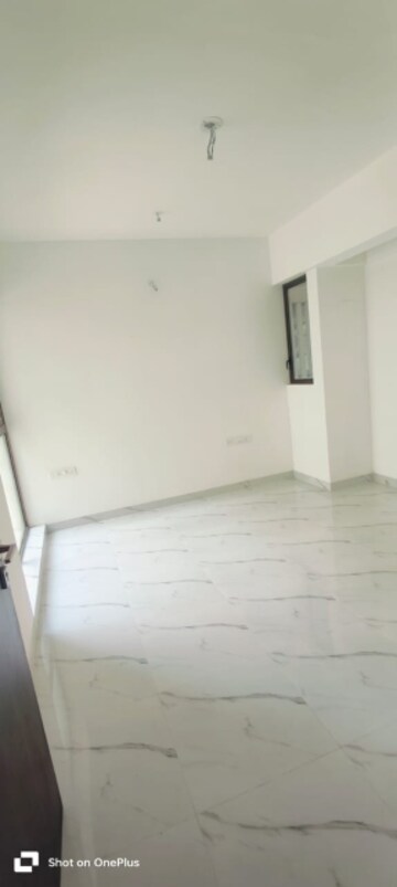 Room in 2 BHK Apartment at Raymond Ten X Vibes, Jk Gram – for Sale