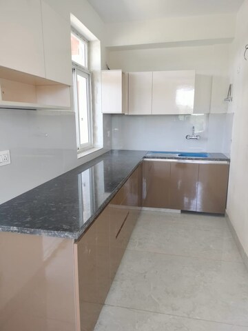 Kitchen in 2 BHK Builder Floor at Sector 40 – for Sale