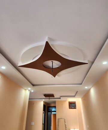 Furnished Amenities in 2 BHK Independent House at Wazirganj – for Sale