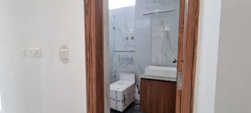 Bathroom in 3 BHK Builder Floor at Ardee City, Sector 52 – for Sale