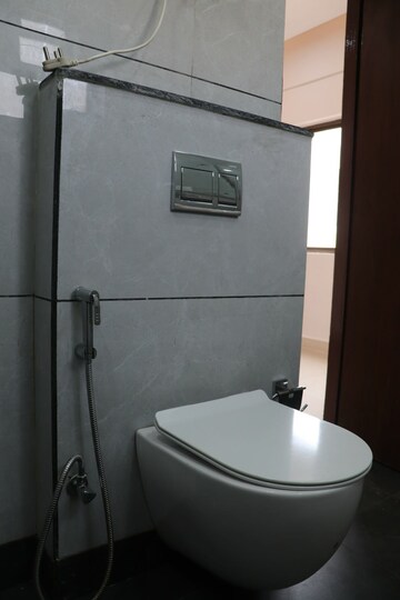 Bathroom in 3 BHK Builder Floor at Ardee City, Sector 52 – for Sale