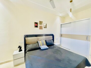 Room in 2 BHK Apartment at Sector 115 – for Sale