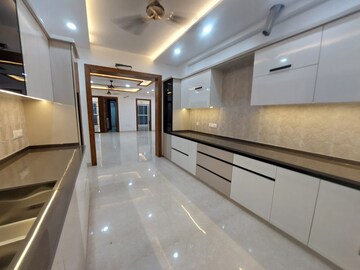 Kitchen in 4 BHK Builder Floor at Sector 16 – for Sale