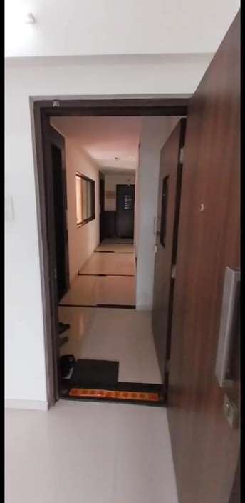 2 BHK Apartment For Rent in Swapna Deep Apartment Andheri West Mumbai  7087033