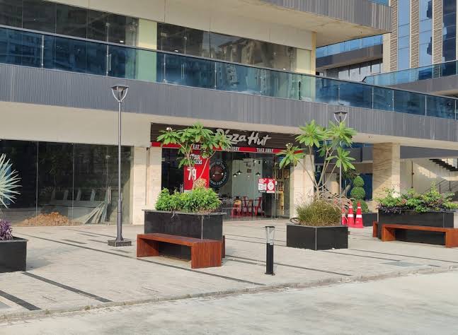 Commercial Shop 300 Sq.Ft. For Resale in Sector 90 Noida  7087282