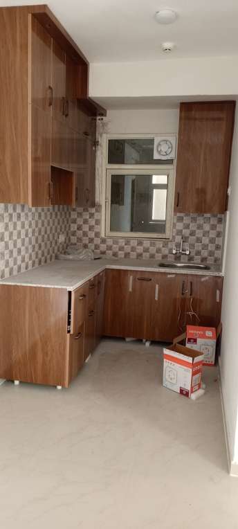 2 BHK Apartment For Rent in Mahagun Mantra II Noida Ext Sector 10 Greater Noida  7087460