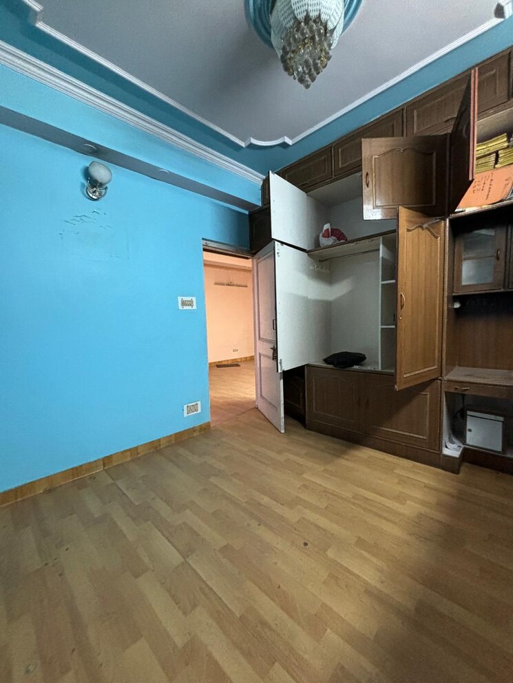 Room, vikasnagar 3 Bedroom 1100 Sq.Ft. Apartment In Vikasnagar Shimla 7087732