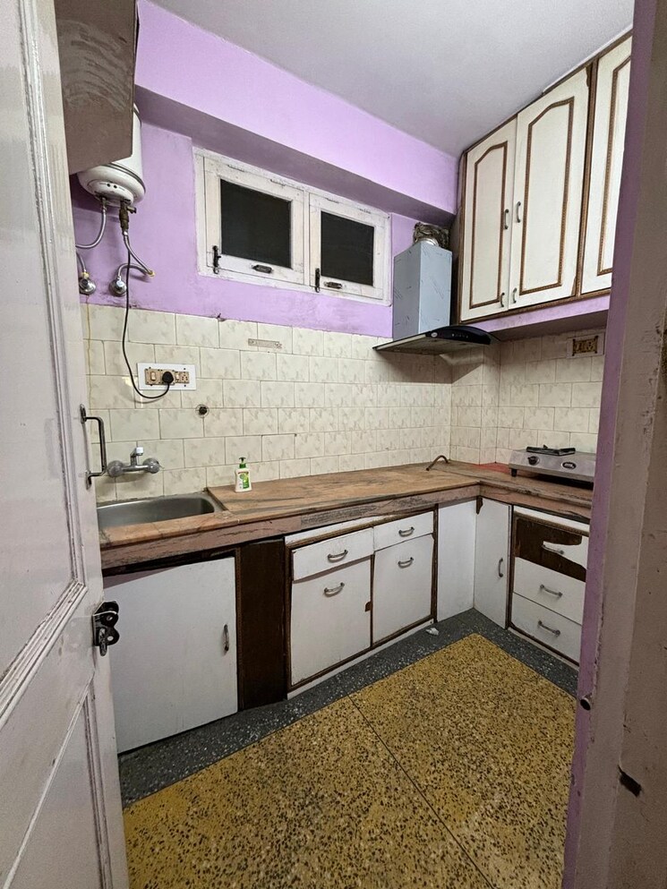 Kitchen, vikasnagar 3 Bedroom 1100 Sq.Ft. Apartment In Vikasnagar Shimla 7087732