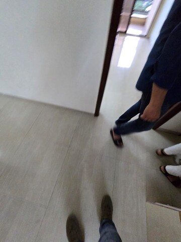 Furnished Amenities in 2 BHK Apartment at New Krishna Tower, Kopar Khairane – for Sale
