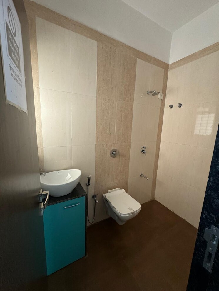 Bathroom, vador-ira-insignia 2 Bedroom 705 Sq.Ft. Apartment In Dombivli East Thane 7089644