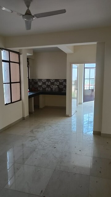 Room in 2 BHK Apartment at Signature Global Synera, Sector 81 – for Sale