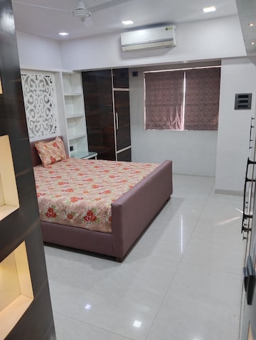 Bedroom in 2 BHK Apartment at Bohra Colony – for Sale