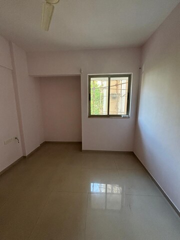 Room in 1.5 BHK Apartment at Lodha Casa Rio, Dombivli East – for Sale