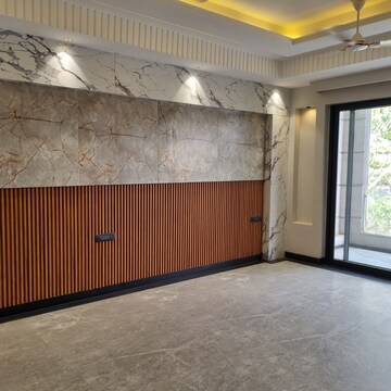 Bedroom in 4 BHK Builder Floor at Uppal Southend, Sector 49 – for Sale