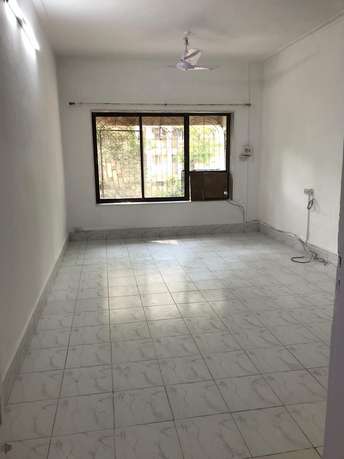 2 BHK Apartment For Rent in Kudrat Apartment Khar West Mumbai  7095129