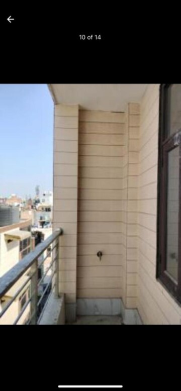 Balcony in 1 BHK Builder Floor at Mahavir Enclave 2 – for Sale