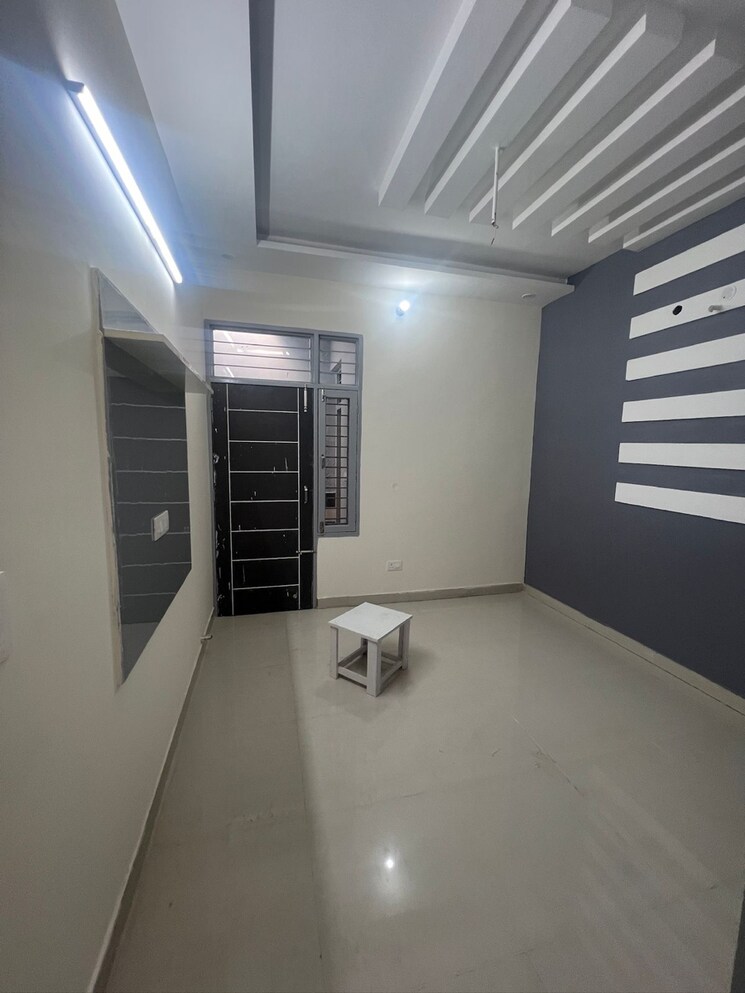 Room, patiala road 2 Bedroom 1150 Sq.Ft. Villa In Patiala Road Zirakpur 7095284