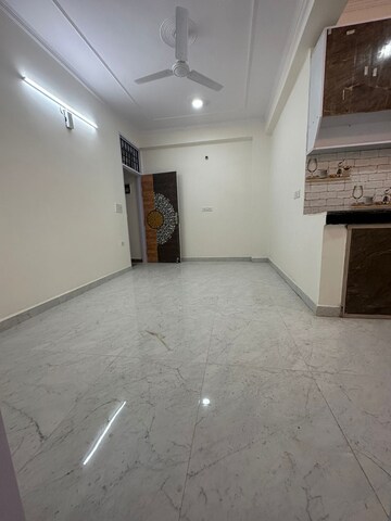 Room in 2 BHK Builder Floor at Neb Sarai – for Sale