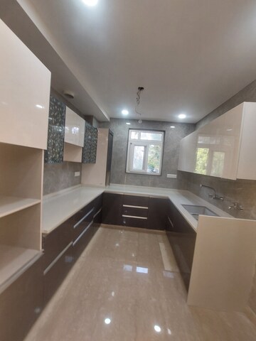 Kitchen in 3 BHK Builder Floor at Mukherjee Nagar – for Sale