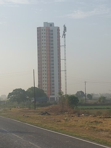  Plot For Sale in Raj Nagar Extension