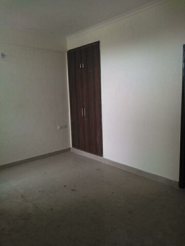 Room in 3 BHK Apartment at Nipun Saffron Valley, Gt Road – for Sale