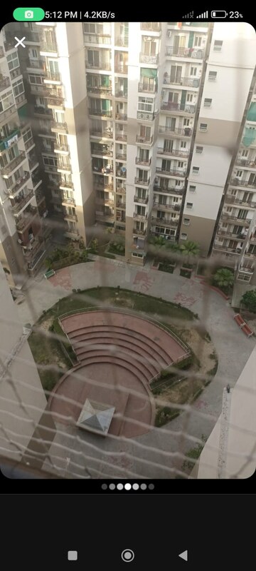Bathroom in 2 BHK Apartment at Jm Orchid, Sector 76 – for Sale