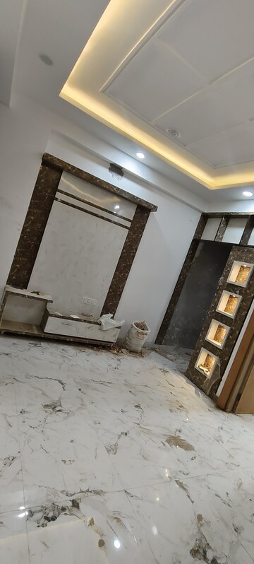 Living Room in 2 BHK Builder Floor at Aarya Apartment Sarfabad, Sarfabad Village – for Sale