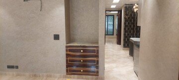 Room in 3 BHK Builder Floor at Lajpat Nagar ii – for Sale