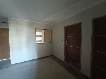 Room in 1 BHK Apartment at Kamdhenu Aura, Taloja – for Sale