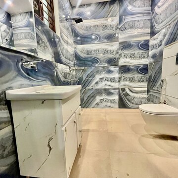 Bathroom in 4 BHK Independent House at Ambala Highway – for Sale