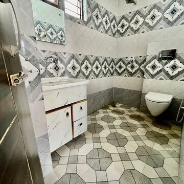 Attached Bathroom in 4 BHK Independent House at Ambala Highway – for Sale