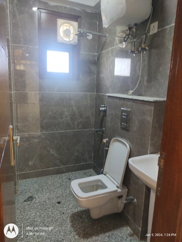 Bathroom in 3 BHK Builder Floor at Mehrauli – for Sale