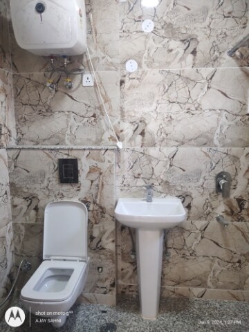 Bathroom in 3 BHK Builder Floor at Mehrauli – for Sale