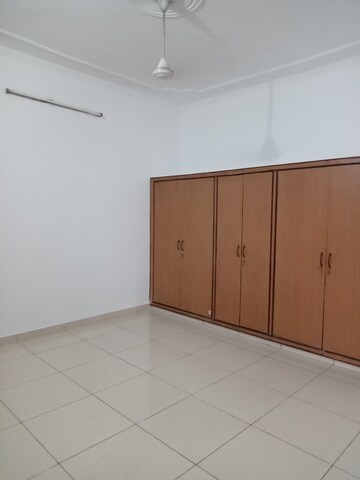 Furnished Amenities in 5 BHK Independent House at Kharar Road – for Sale