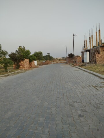  Plot – Exterior View View at South Mullanpur - for Sale