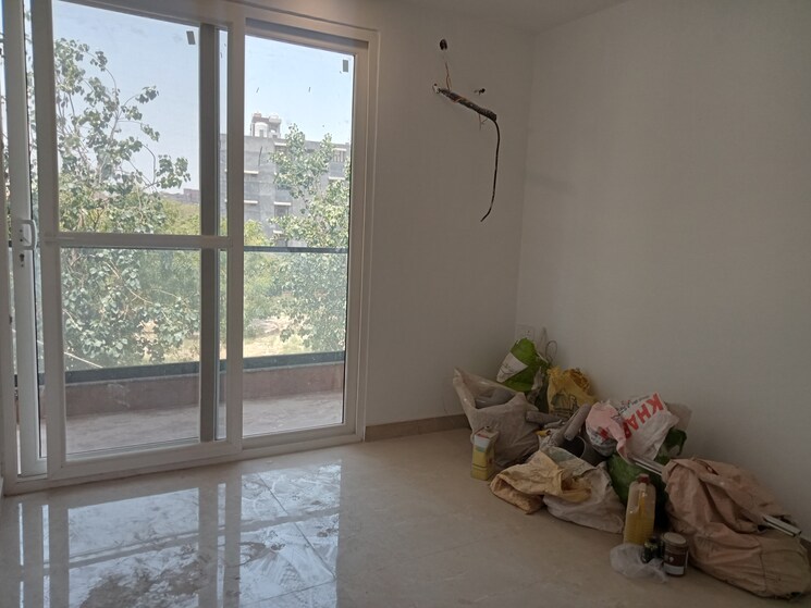 Room, sector 7 dwarka 3 Bedroom 1150 Sq.Ft. Builder Floor In Sector 7 Dwarka Delhi 7097014