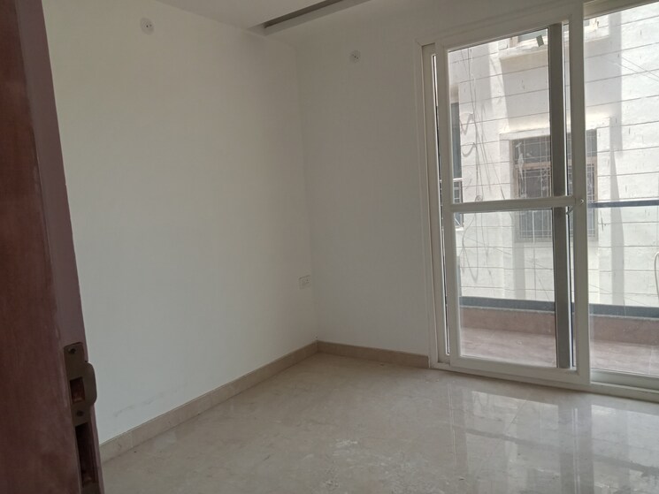 Room, sector 7 dwarka 3 Bedroom 1150 Sq.Ft. Builder Floor In Sector 7 Dwarka Delhi 7097014