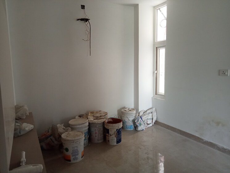 Room, sector 7 dwarka 3 Bedroom 1150 Sq.Ft. Builder Floor In Sector 7 Dwarka Delhi 7097014